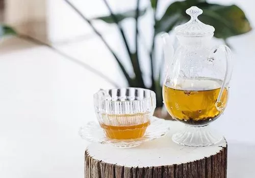 Detox-/Entgiftungs-Tee? Wie zu verwenden und was zu vermeiden - mit Rezepten!