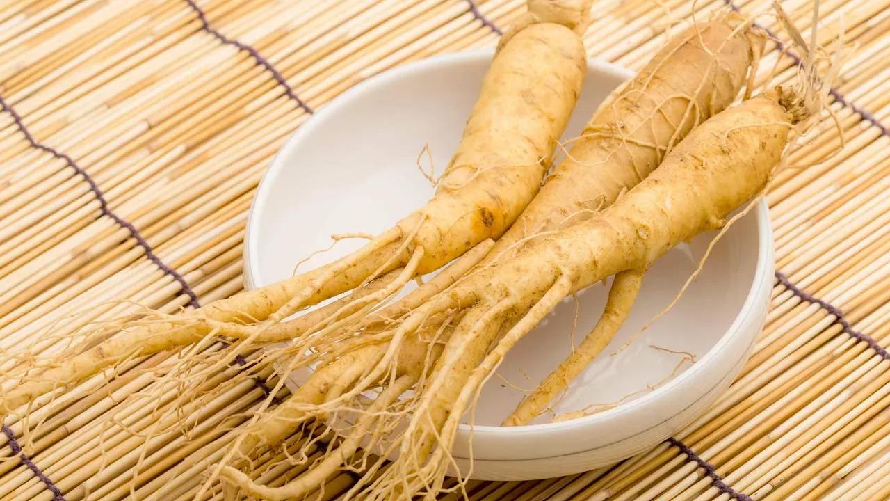 Koreanischer Ginseng - hilft Gedächtnis, Haut, Schlaf, Libido und lindert Stress + Tee-Rezept