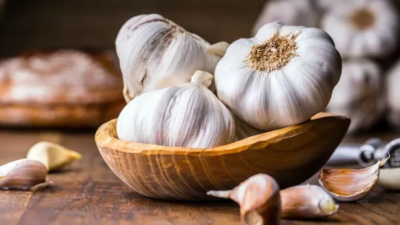 Knoblauch hilft gegen Bluthochdruck, Krebs und schützt die Leber