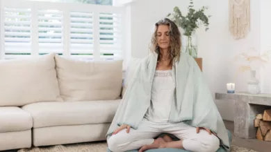 1636798726_Wie-man-ueberall-einen-beruhigenden-Yoga-oder-Meditationsraum-schafft