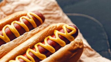 Ein-Hot-Dog-verkuerzt-Ihr-Leben-um-36-Minuten-heisst