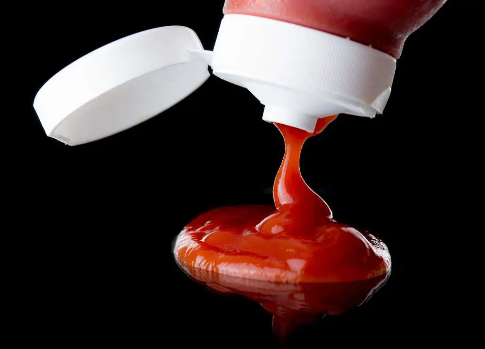 Uralte Ketchup-Debatte: Speisekammer oder Kühlschrank?