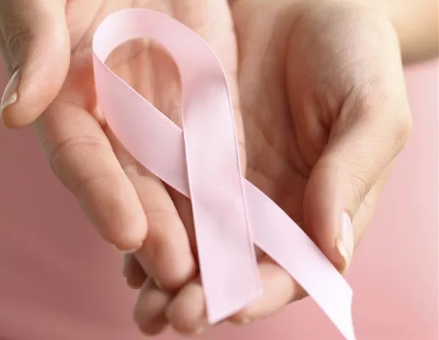 Nationale Umfrage zeigt: Brustkrebspatienten nutzen verstärkt ergänzende Therapien - Oncologen sind überrascht