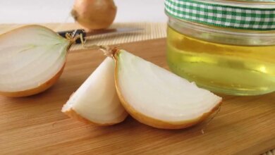 Die-faszinierende-Wirkung-des-Zucker-Zwiebel-Hausmittels-gegen-Erkaeltungen-und-Husten-Eine
